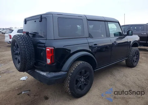 2022 Ford Bronco Base z USA, uszkodzony, nr VIN 1FMDE5BH4NLA81315